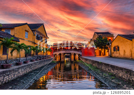 The Pagoda Bridge or The Japanese Covered Bridge in Hoi An, Vietnam The Pagoda Bridge or The Japanese Covered Bridge in Hoi An, Vietnam 126895201