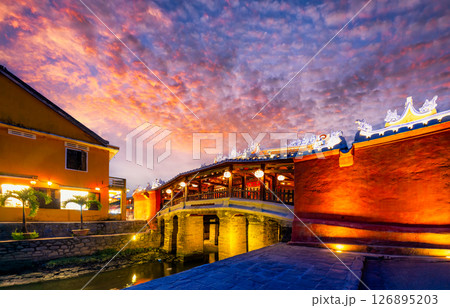 The Pagoda Bridge or The Japanese Covered Bridge in Hoi An, Vietnam 126895203