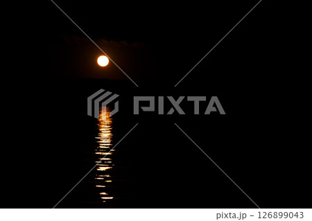Sun Over The Sea 126899043
