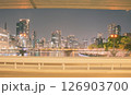 夜の大阪市内 126903700