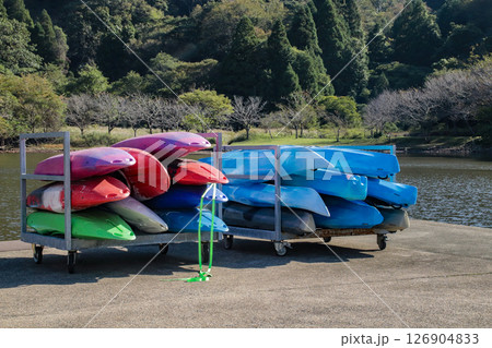 カヌー置き場 カヌー置き場 126904833