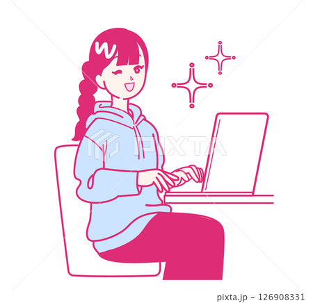 パソコン作業をしている女性 126908331