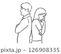 背中あわせで不満そうな顔をする男女 126908335