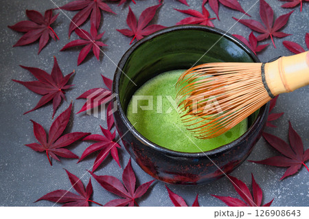 日本の茶道 秋のイメージで 日本の茶道 秋のイメージで 126908643
