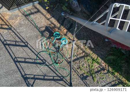 庭師のヘッジトリマー 126909171