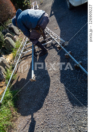 庭師のアルミ三脚の補助脚 庭師のアルミ三脚の補助脚 126909227
