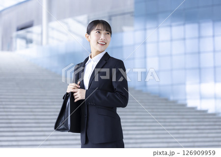 就活　就活生のポートレート 126909959