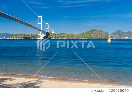 《愛媛県》来島海峡大橋の眺め・今治の海岸線 《愛媛県》来島海峡大橋の眺め・今治の海岸線 126910049