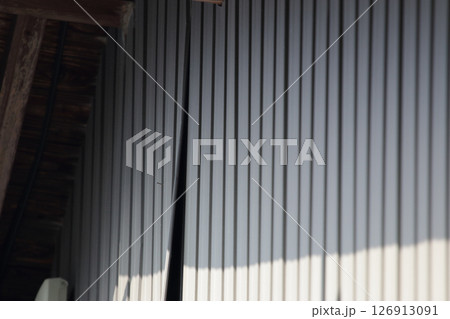 めくれたトタン壁 古民家 めくれたトタン壁 古民家 126913091