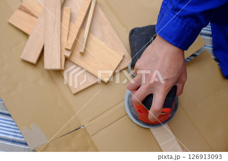 サンダー 126913093