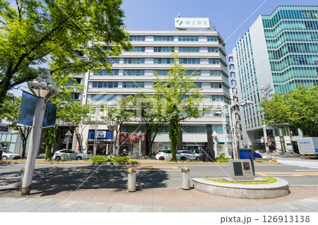 名古屋市中区栄 広小路通 マルエイガレリア前 ニューサカエビル 名古屋市中区栄 広小路通 マルエイガレリア前 ニューサカエビル 126913138