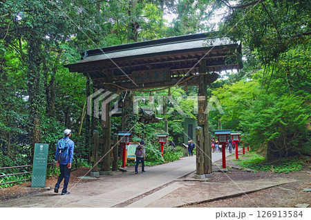 高尾山＿薬王院浄心門 126913584