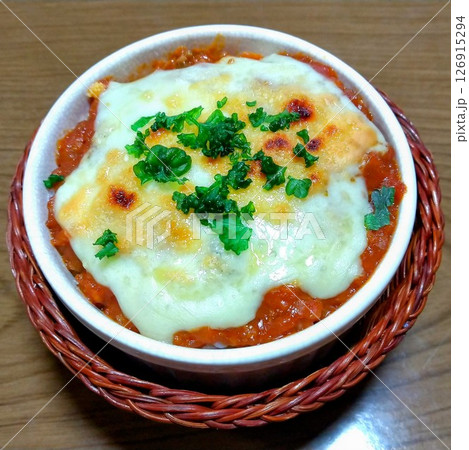 おいしいチーズミートソースドリア 126915294