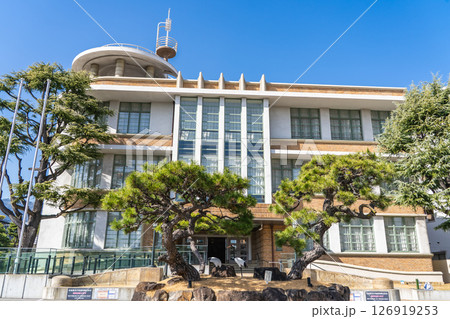 神戸市立御影公会堂(白鶴酒造七代目社長の寄付支援)昭和初期のモダニズム建築 神戸市東灘区御影石町 神戸市立御影公会堂(白鶴酒造七代目社長の寄付支援)昭和初期のモダニズム建築 神戸市東灘区御影石町 126919253
