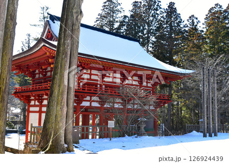 高野山 壇上伽藍の中門 高野山 壇上伽藍の中門 126924439