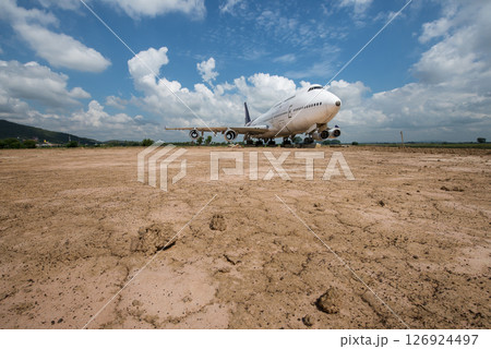 plane on the ground 126924497