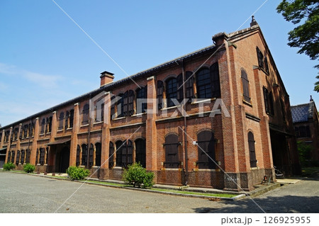 赤レンガが印象的な石川県立歴史博物館 126925955