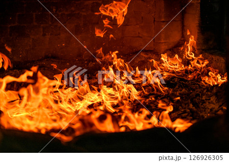 仏教行事 先祖供養 炎 126926305