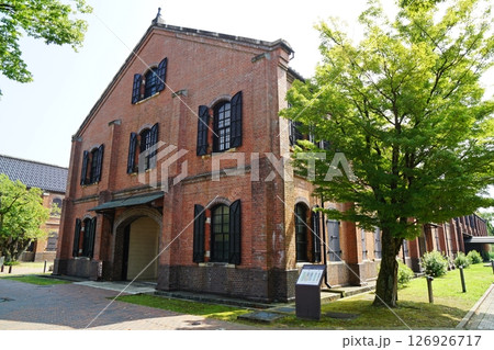 赤レンガが印象的な石川県立歴史博物館 126926717