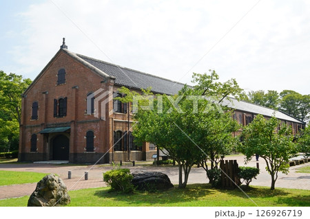 赤レンガが印象的な石川県立歴史博物館 126926719