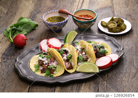 カルネアサダ・タコス 126926854