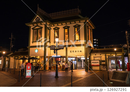 《愛媛県》道後温泉駅の夜景 126927291