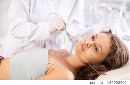 beauty procedure to European girl beauty procedure to European girl 126932402