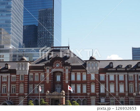 東京駅 丸の内口 赤レンガ駅舎 東京駅 丸の内口 赤レンガ駅舎 126932653