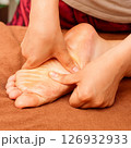 足マッサージ 126932933