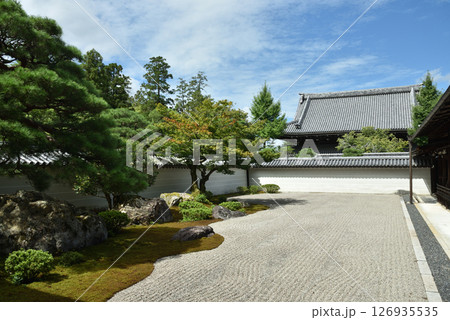 南禅寺 方丈庭園 虎の児渡し(京都市左京区) 南禅寺 方丈庭園 虎の児渡し(京都市左京区) 126935535