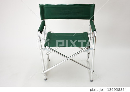 白バックで撮影した椅子 白バックで撮影した椅子 126938824