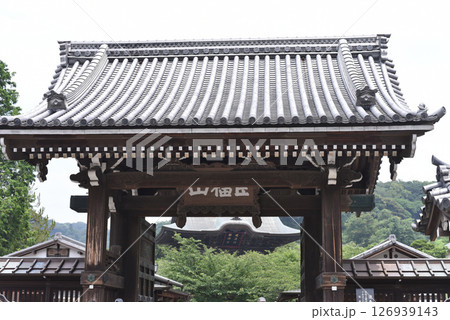 建長寺　総門 126939143