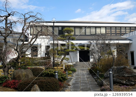 大田区萩中に所在する延徳寺 大田区萩中に所在する延徳寺 126939554