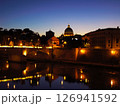 バチカン市国の夜景 126941592