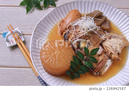 真鯛のあら煮 真鯛のあら煮 126942587