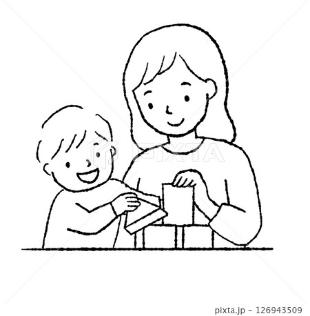 積み木で遊ぶ親子 126943509