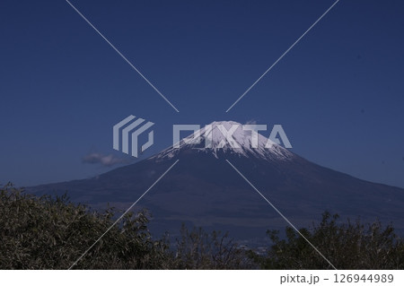 長尾峠から見た富士山 長尾峠から見た富士山 126944989