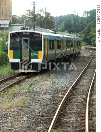 久留里線からの車窓風景 E130系(久留里駅付近) 久留里線からの車窓風景 E130系(久留里駅付近) 126947415