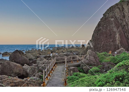 室戸岬にあるエボシ岩 室戸岬にあるエボシ岩 126947548