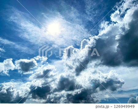 太陽　空　雲　夏　嵐　天気 126949949