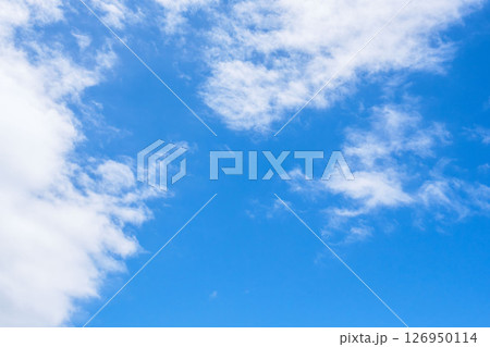 雨上がりの澄んだ青空と白い雲10 雨上がりの澄んだ青空と白い雲10 126950114