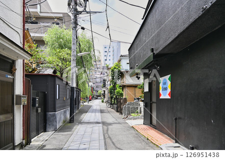 東京都八王子市 八王子花街 黒塀通り 東京都八王子市 八王子花街 黒塀通り 126951438