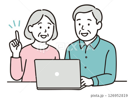 ノートパソコンを見るシニア夫婦の会話シーン 126952819