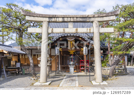 京都　護浄院（清荒神）　荒神堂 126957289