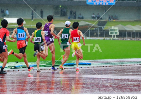 陸上の試合 陸上の試合 126958952