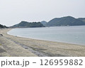 白浜と海 126959882