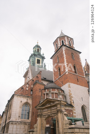 ポーランド・クラクフのヴァヴェル大聖堂 ポーランド・クラクフのヴァヴェル大聖堂 126964124