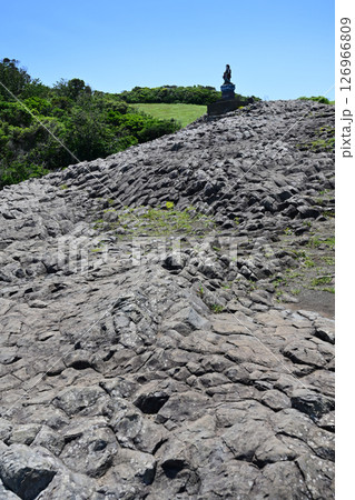 七ツ釜　七ツ釜園地　屋形石の七ツ釜　(佐賀県) 126966809