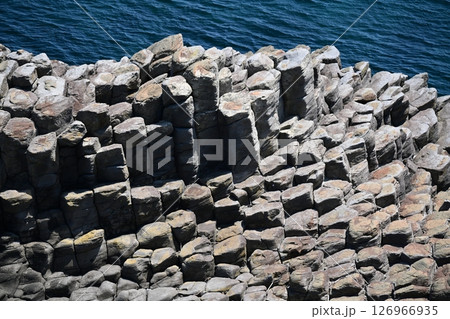 七ツ釜:柱状節理(佐賀県 屋形石の七ツ釜) 七ツ釜:柱状節理(佐賀県 屋形石の七ツ釜) 126966935