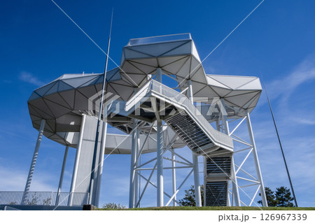 Popular viewing platform on an observation tower Gardens of the World. Recreation Park in Marzahn-Hellersdorf. Berlin, Germany Popular viewing platform on an observation tower Gardens of the World. Recreation Park in Marzahn-Hellersdorf. Berlin, Germany 126967339